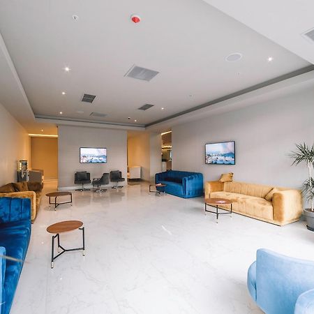Grand City Real Estate Leilighet Batumi Eksteriør bilde