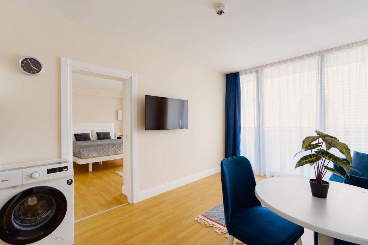 Grand City Real Estate Leilighet Batumi Eksteriør bilde