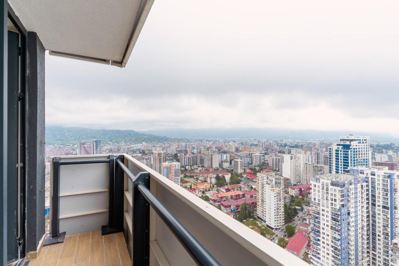 Grand City Real Estate Leilighet Batumi Eksteriør bilde